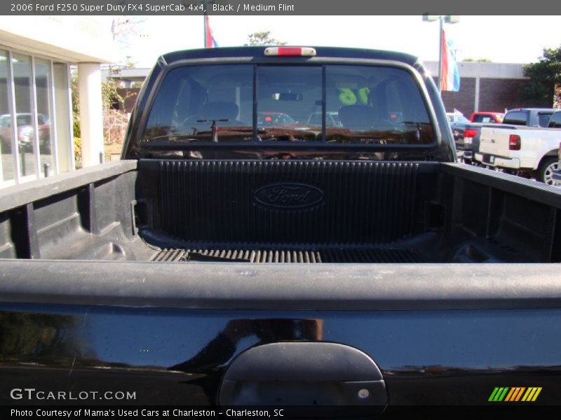 Black / Medium Flint 2006 Ford F250 Super Duty FX4 SuperCab 4x4