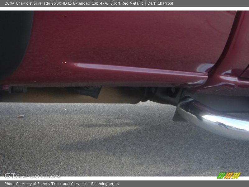 Sport Red Metallic / Dark Charcoal 2004 Chevrolet Silverado 2500HD LS Extended Cab 4x4