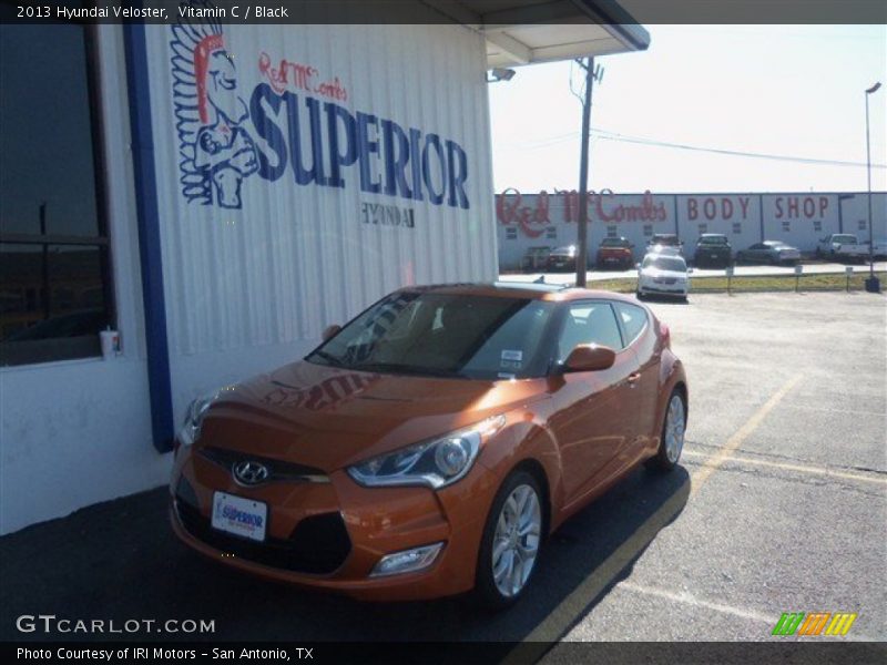 Vitamin C / Black 2013 Hyundai Veloster