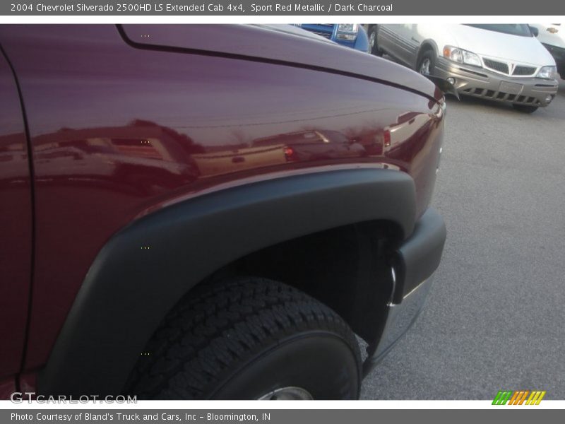 Sport Red Metallic / Dark Charcoal 2004 Chevrolet Silverado 2500HD LS Extended Cab 4x4