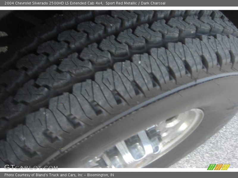 Sport Red Metallic / Dark Charcoal 2004 Chevrolet Silverado 2500HD LS Extended Cab 4x4