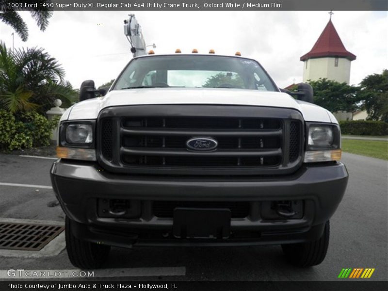 Oxford White / Medium Flint 2003 Ford F450 Super Duty XL Regular Cab 4x4 Utility Crane Truck