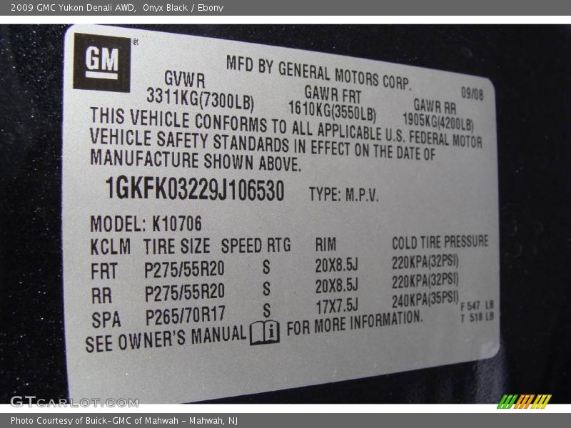 Onyx Black / Ebony 2009 GMC Yukon Denali AWD