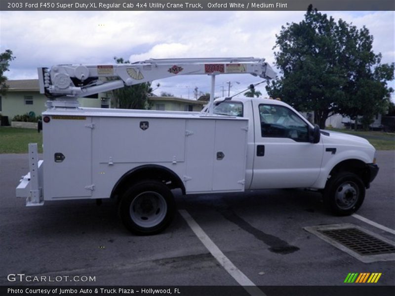 Oxford White / Medium Flint 2003 Ford F450 Super Duty XL Regular Cab 4x4 Utility Crane Truck
