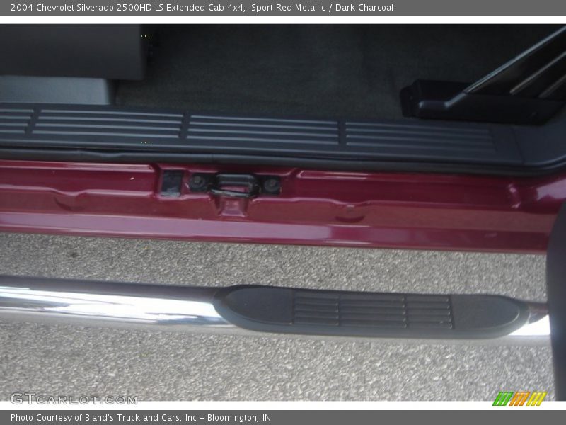 Sport Red Metallic / Dark Charcoal 2004 Chevrolet Silverado 2500HD LS Extended Cab 4x4