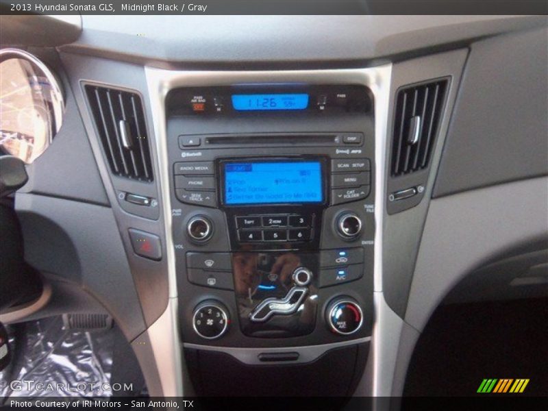 Midnight Black / Gray 2013 Hyundai Sonata GLS
