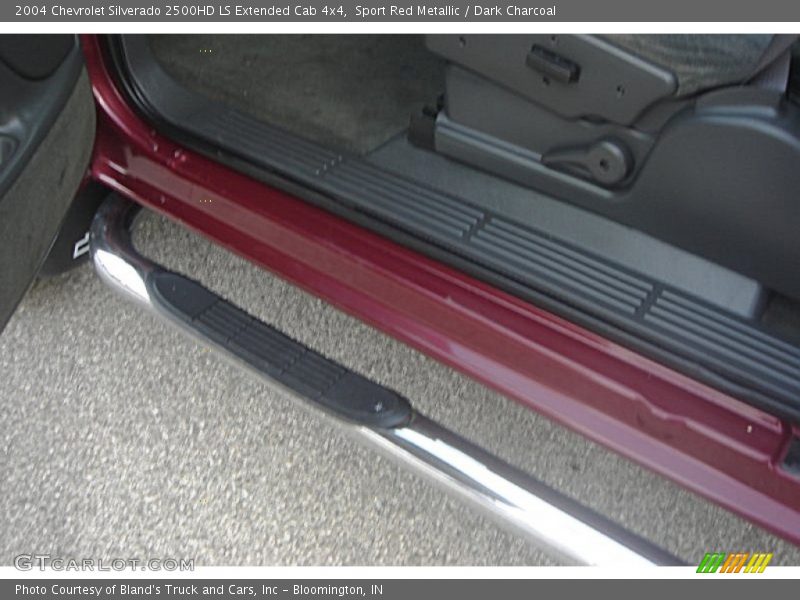 Sport Red Metallic / Dark Charcoal 2004 Chevrolet Silverado 2500HD LS Extended Cab 4x4