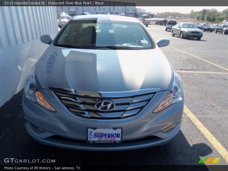Iridescent Silver Blue Pearl / Black 2013 Hyundai Sonata SE