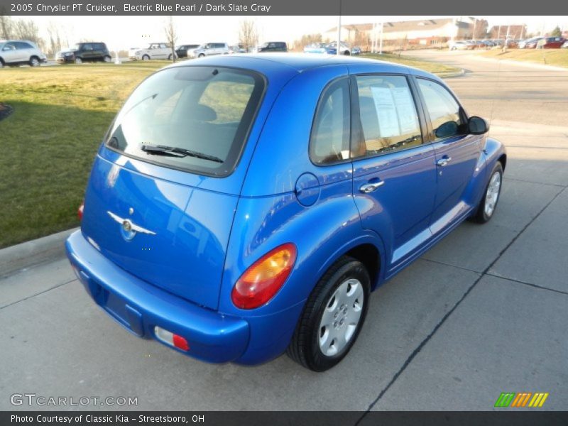 Electric Blue Pearl / Dark Slate Gray 2005 Chrysler PT Cruiser