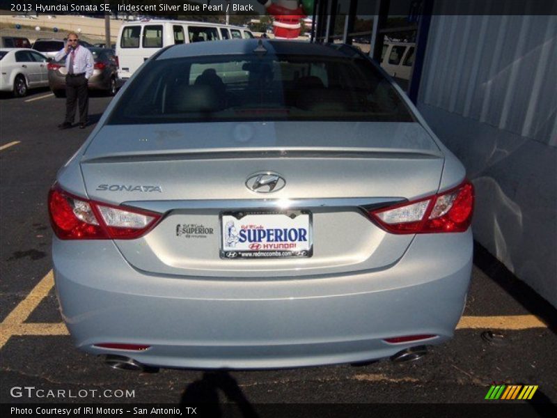 Iridescent Silver Blue Pearl / Black 2013 Hyundai Sonata SE