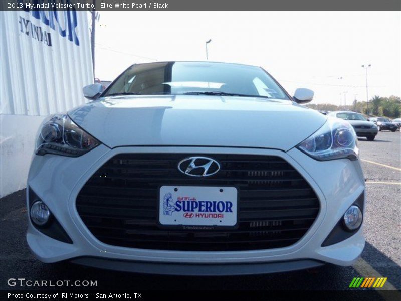 Elite White Pearl / Black 2013 Hyundai Veloster Turbo