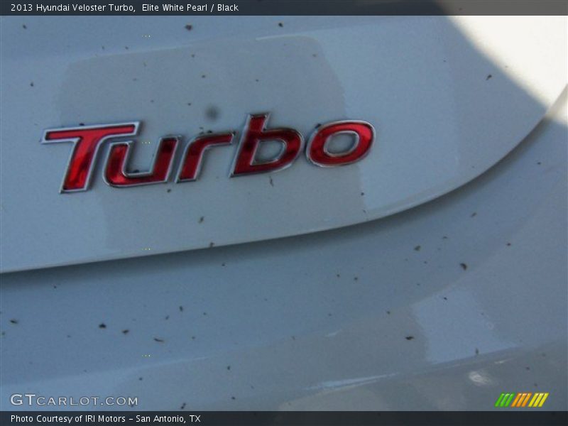 Elite White Pearl / Black 2013 Hyundai Veloster Turbo