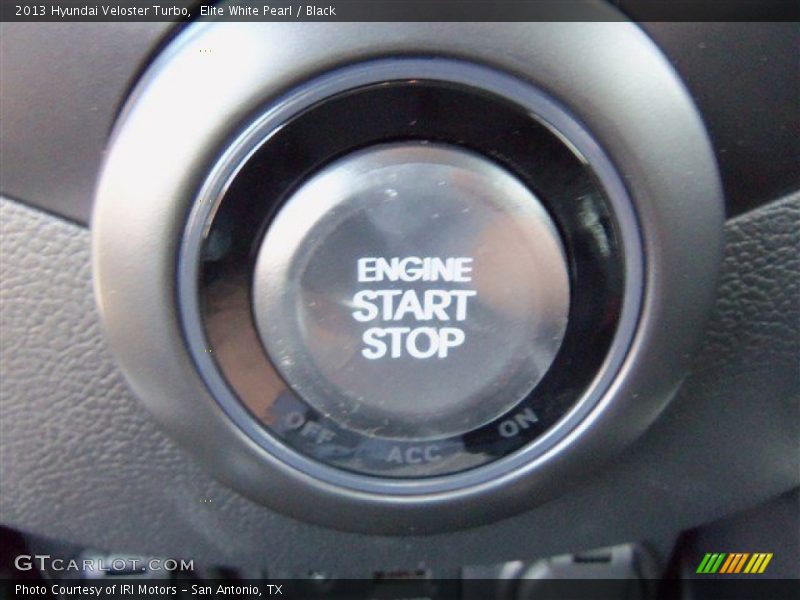 Elite White Pearl / Black 2013 Hyundai Veloster Turbo