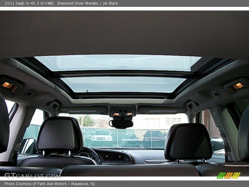 Sunroof of 2011 9-4X 3.0i XWD