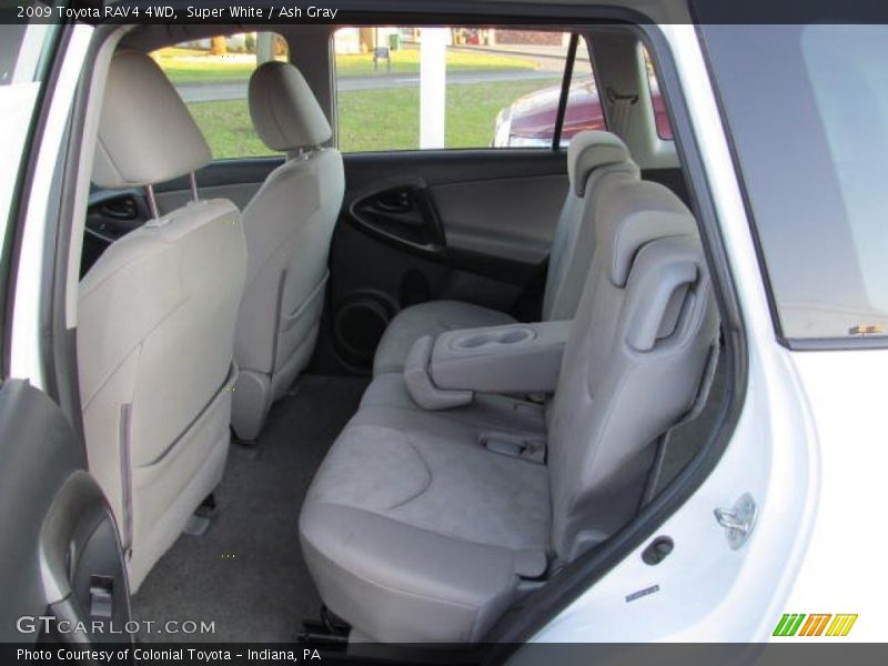 Super White / Ash Gray 2009 Toyota RAV4 4WD