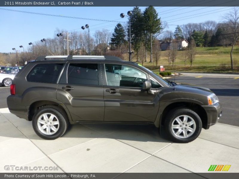 Carbon Pearl / Black 2011 Mitsubishi Endeavor LS