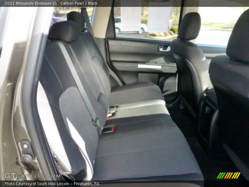 Carbon Pearl / Black 2011 Mitsubishi Endeavor LS