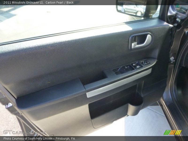 Carbon Pearl / Black 2011 Mitsubishi Endeavor LS