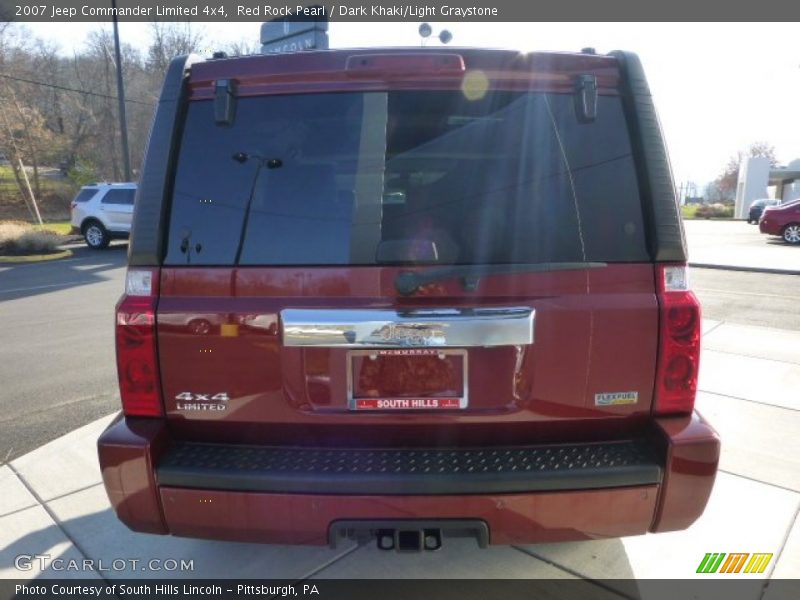 Red Rock Pearl / Dark Khaki/Light Graystone 2007 Jeep Commander Limited 4x4
