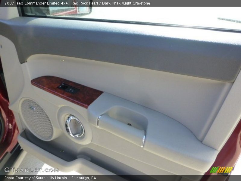 Red Rock Pearl / Dark Khaki/Light Graystone 2007 Jeep Commander Limited 4x4