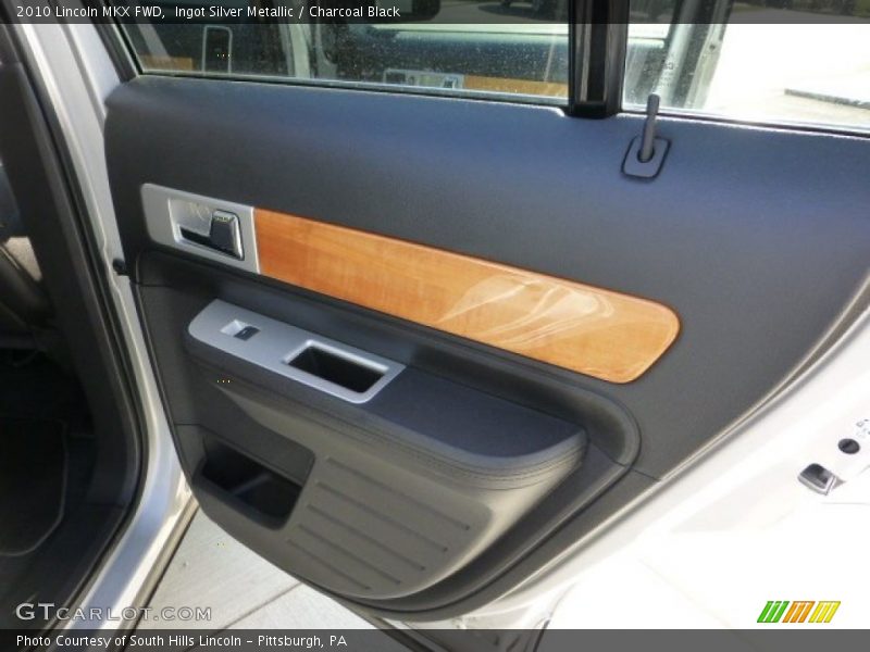 Ingot Silver Metallic / Charcoal Black 2010 Lincoln MKX FWD