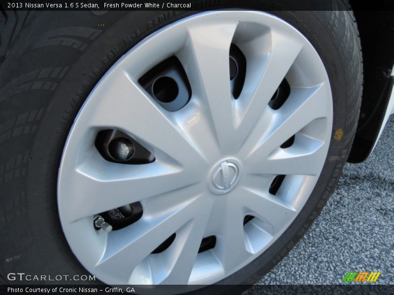 Fresh Powder White / Charcoal 2013 Nissan Versa 1.6 S Sedan