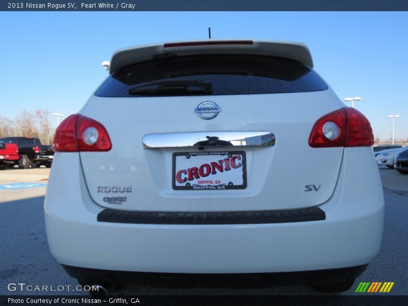 Pearl White / Gray 2013 Nissan Rogue SV