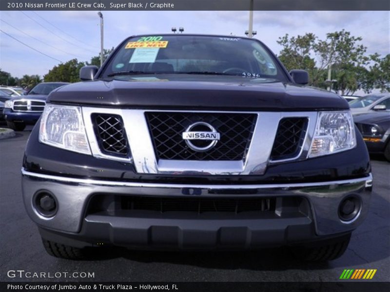 Super Black / Graphite 2010 Nissan Frontier LE Crew Cab
