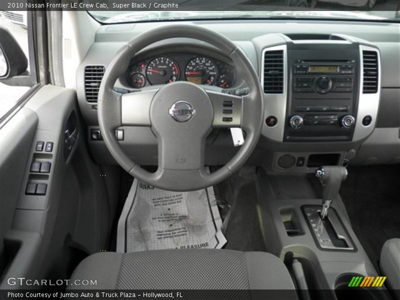 Super Black / Graphite 2010 Nissan Frontier LE Crew Cab