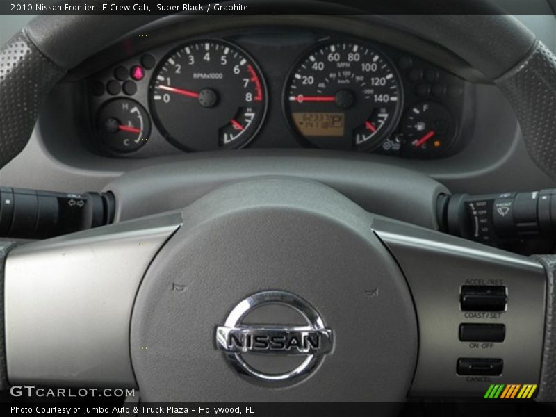 Super Black / Graphite 2010 Nissan Frontier LE Crew Cab
