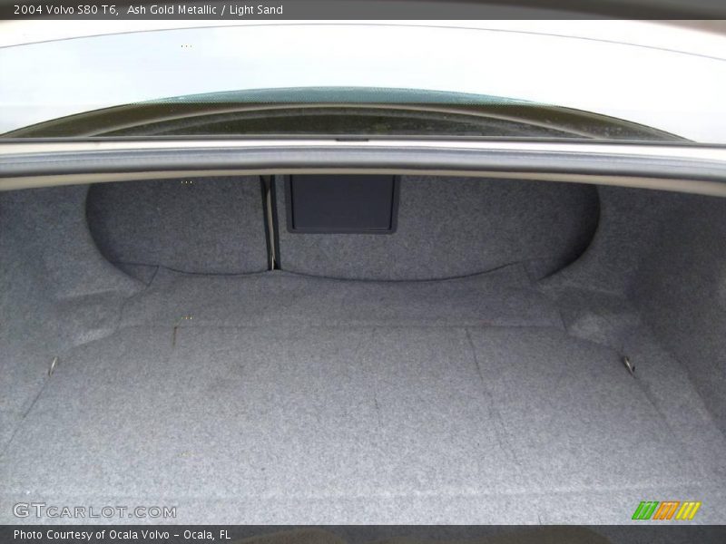 Ash Gold Metallic / Light Sand 2004 Volvo S80 T6