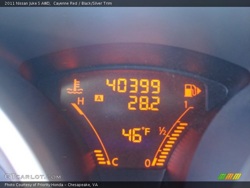 Cayenne Red / Black/Silver Trim 2011 Nissan Juke S AWD