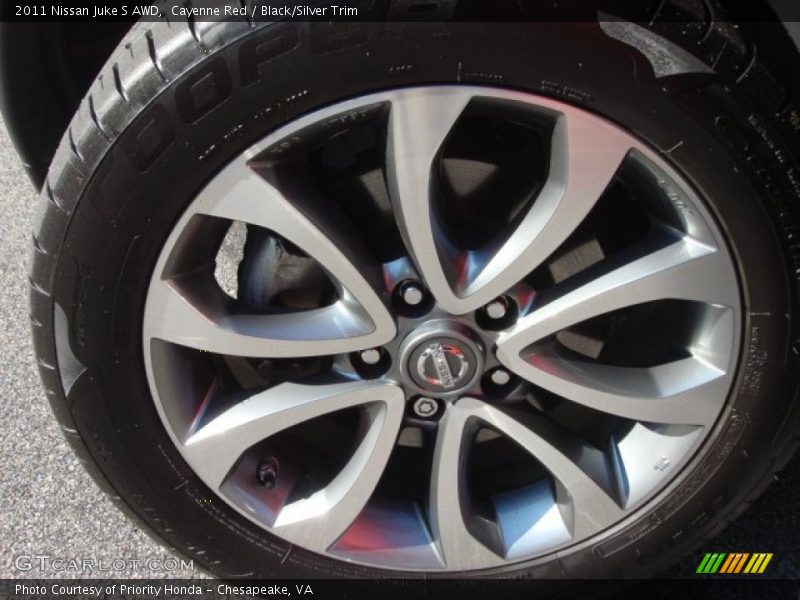 Cayenne Red / Black/Silver Trim 2011 Nissan Juke S AWD