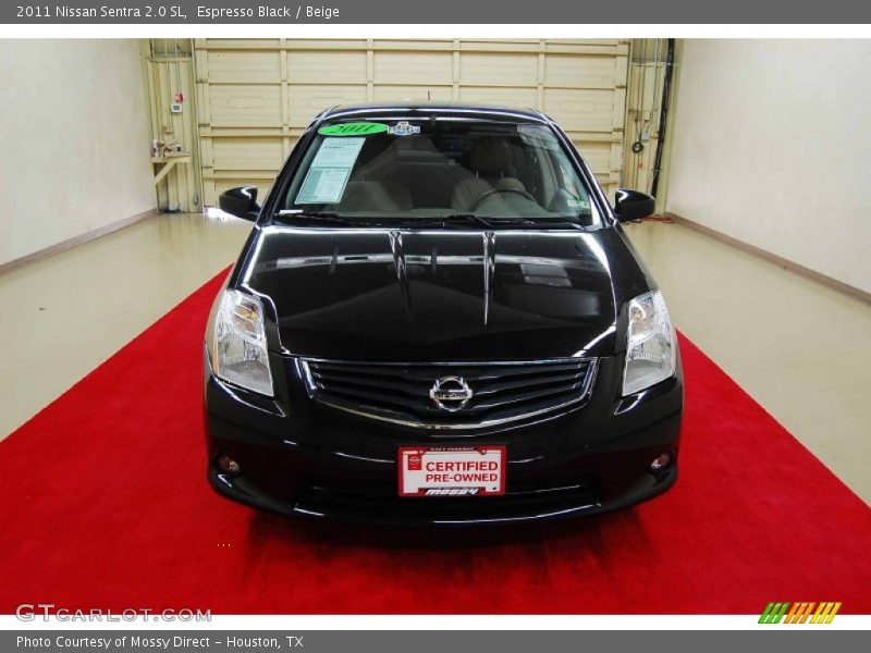 Espresso Black / Beige 2011 Nissan Sentra 2.0 SL
