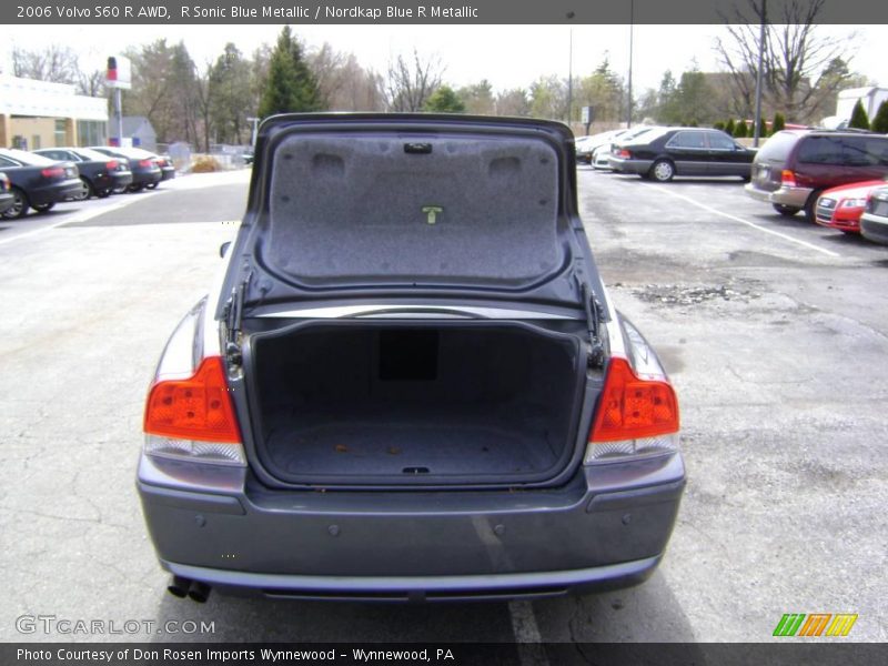 R Sonic Blue Metallic / Nordkap Blue R Metallic 2006 Volvo S60 R AWD