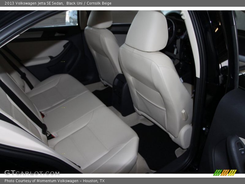 Black Uni / Cornsilk Beige 2013 Volkswagen Jetta SE Sedan