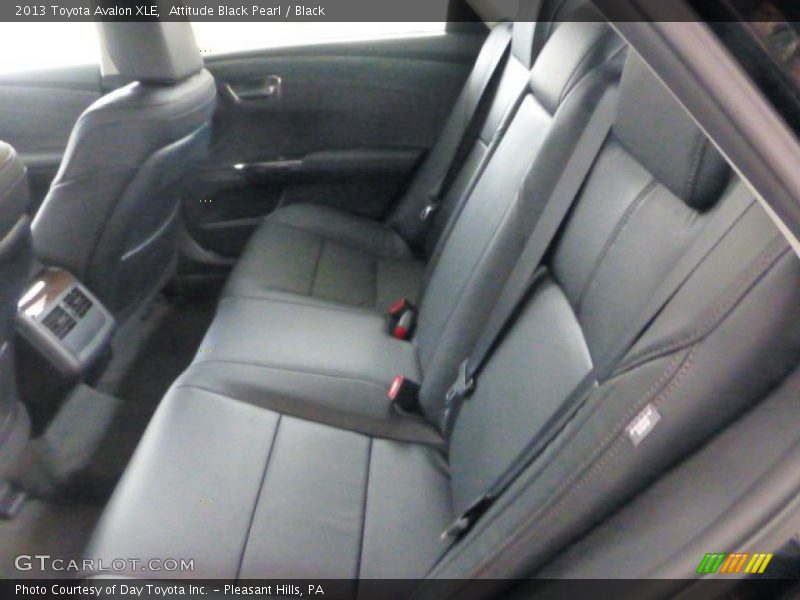 Attitude Black Pearl / Black 2013 Toyota Avalon XLE