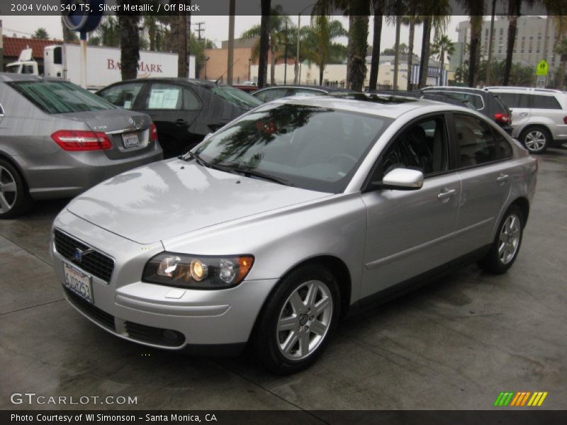 Silver Metallic / Off Black 2004 Volvo S40 T5