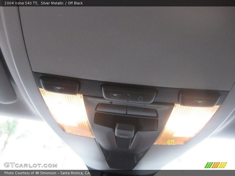Silver Metallic / Off Black 2004 Volvo S40 T5