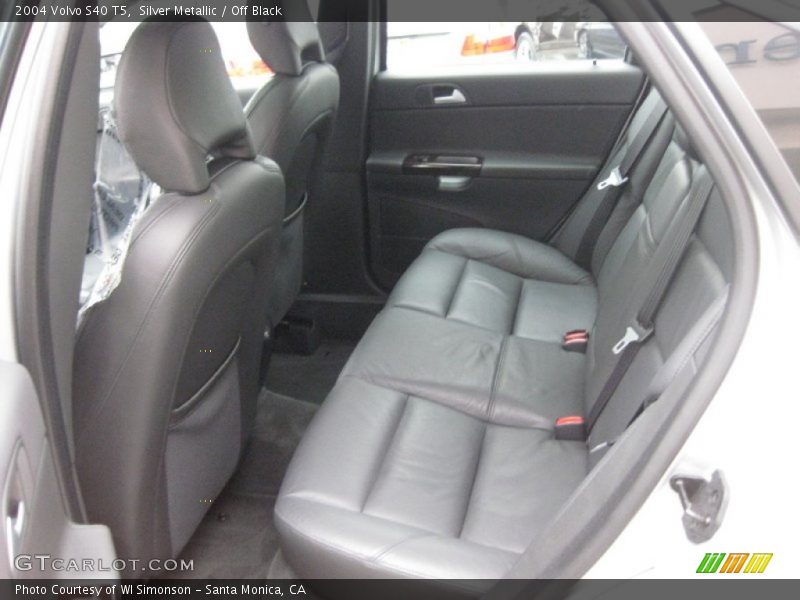 Silver Metallic / Off Black 2004 Volvo S40 T5