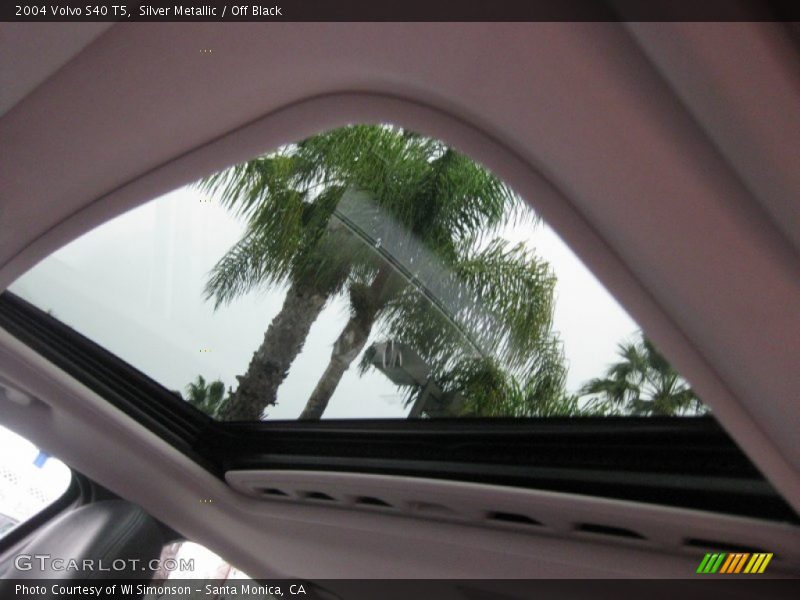 Silver Metallic / Off Black 2004 Volvo S40 T5