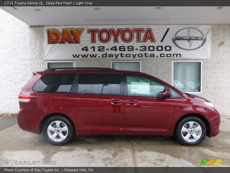 Salsa Red Pearl / Light Gray 2013 Toyota Sienna LE