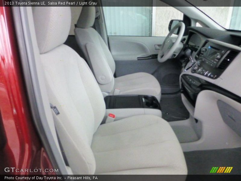 Salsa Red Pearl / Light Gray 2013 Toyota Sienna LE