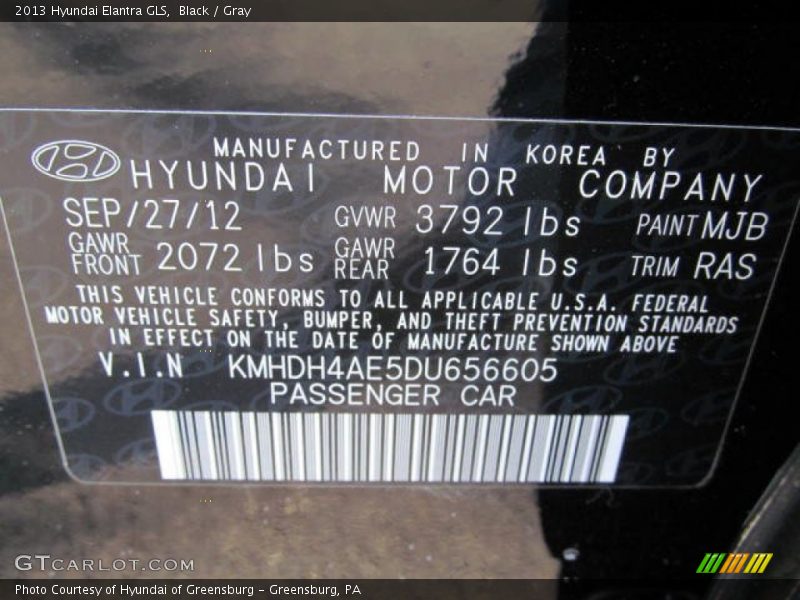 Black / Gray 2013 Hyundai Elantra GLS