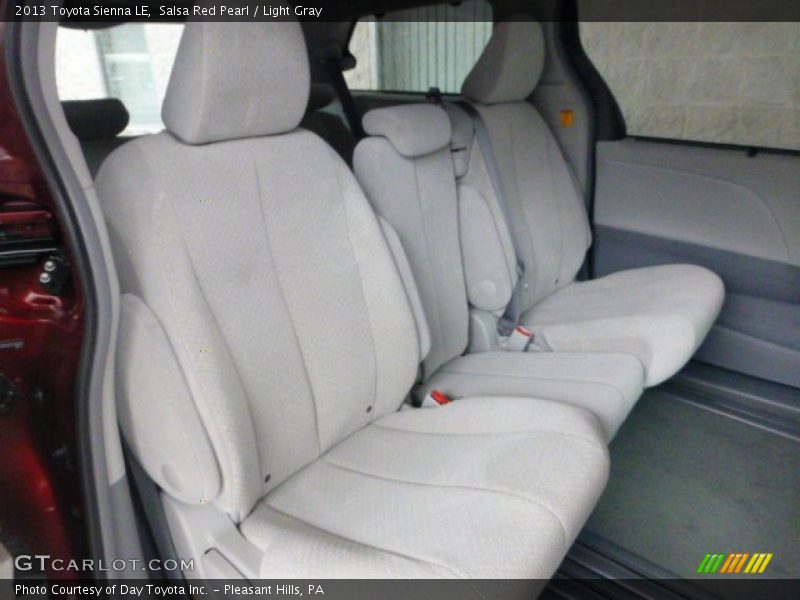 Salsa Red Pearl / Light Gray 2013 Toyota Sienna LE