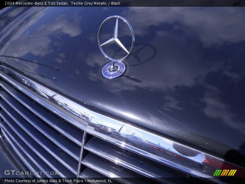 Tectite Grey Metallic / Black 2004 Mercedes-Benz E 500 Sedan