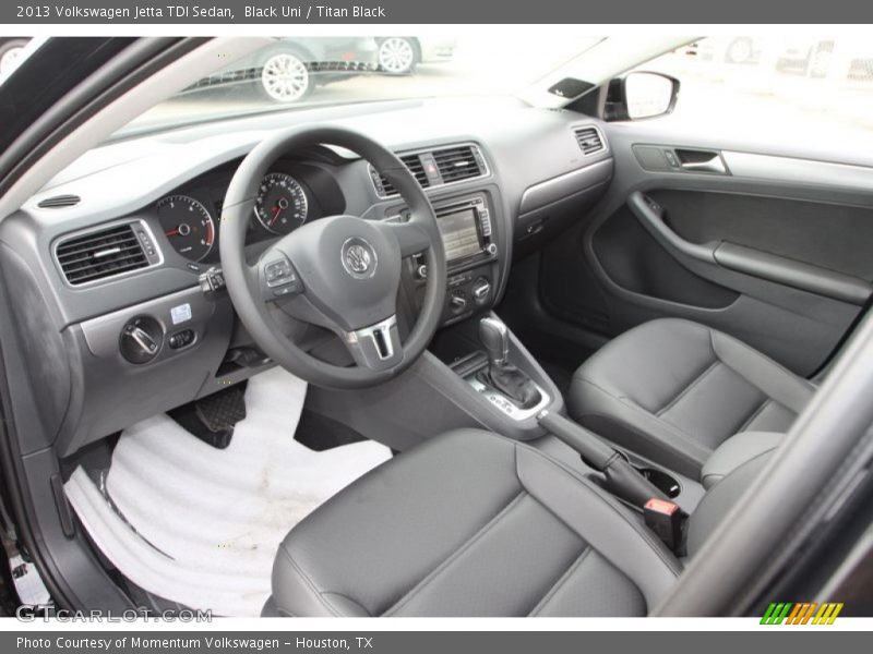 Black Uni / Titan Black 2013 Volkswagen Jetta TDI Sedan