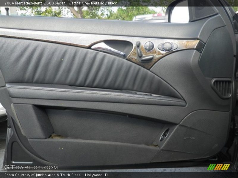 Tectite Grey Metallic / Black 2004 Mercedes-Benz E 500 Sedan