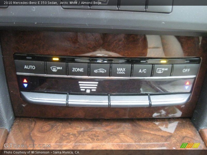 Arctic White / Almond Beige 2010 Mercedes-Benz E 350 Sedan