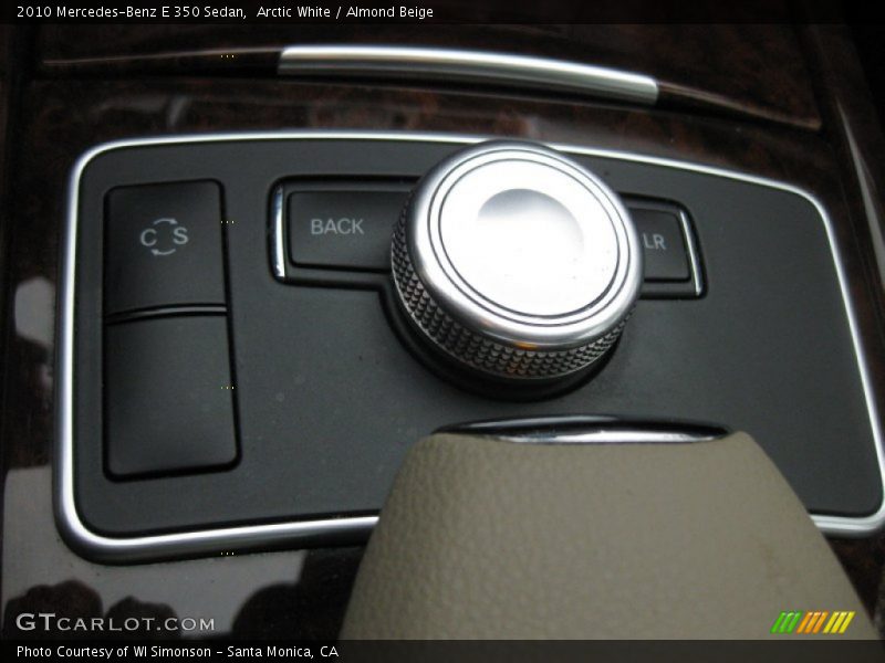 Arctic White / Almond Beige 2010 Mercedes-Benz E 350 Sedan